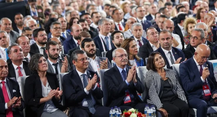 Gözler CHP’nin ‘mutlak butlan’ davasında CHP’nin 38. Olağan ve 21. Olağanüstü Kurultaylarına ilişkin altı dosyanın