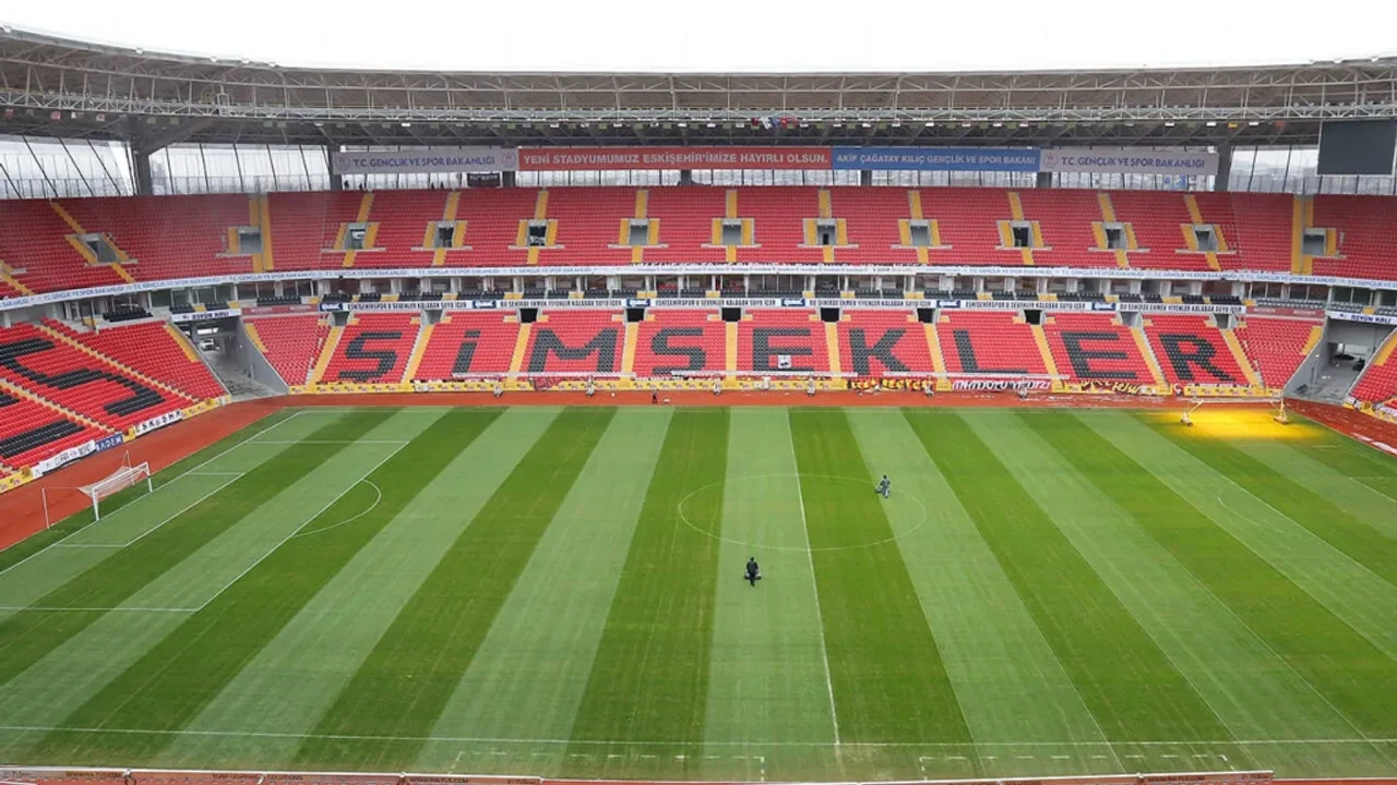 Eskişehir'de uzun yıllardır hafızalarda yer eden Atatürk Stadyumu'nun yerine inşa