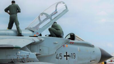 Almanya’nın yeni askerlik planına göre 1 Ocak 2026’dan itibaren 18