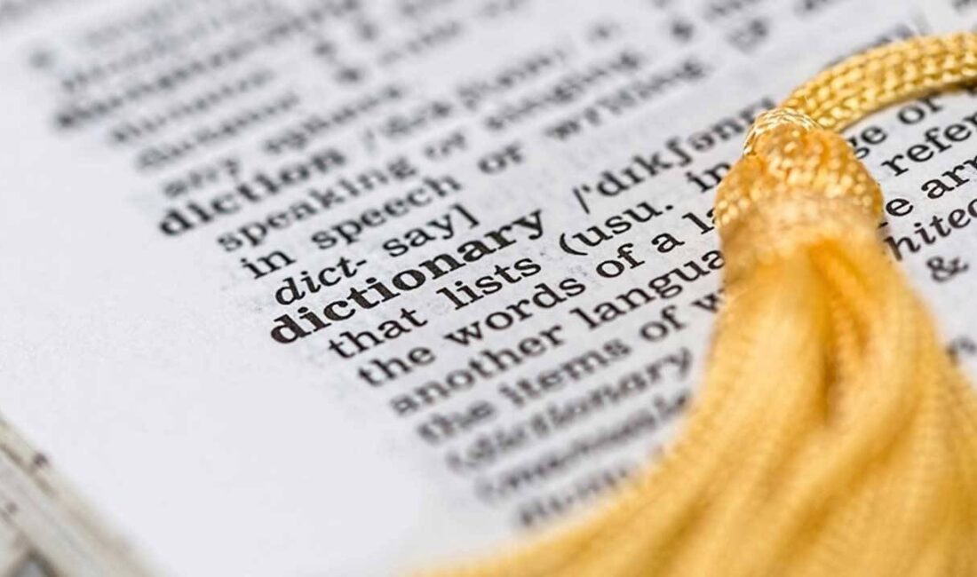 Sosyal medya dili resmen tanındı: TikTok’ta kullanılan kelimeler Cambridge Sözlüğü’ne girdi Cambridge Sözlüğü, bu yıl 6 binden fazla yeni kelime eklerken