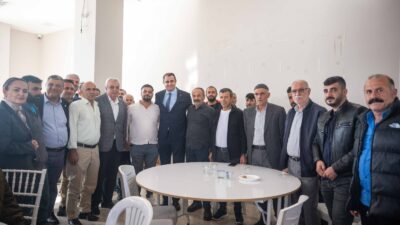 CHP Bornova, Doğanlar Mahallesi’nde düzenlediği toplu üyelik töreniyle örgütünü genişletti.