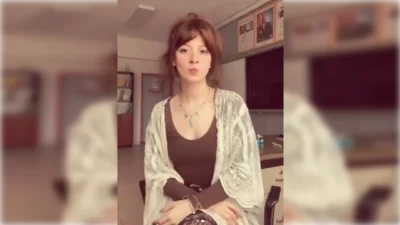 Sosyal medyada rızası dışında yayılan bir videosu ve giyim tarzı
