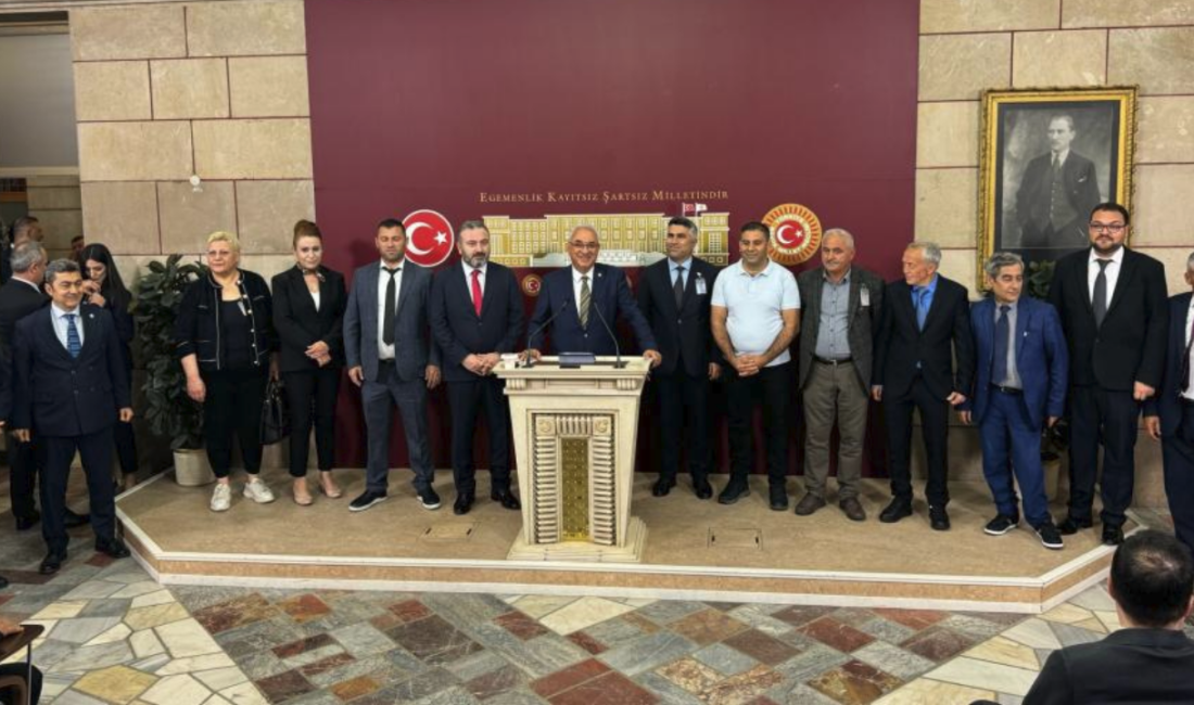 Memleket Partisi'nin kapanma kararının ardından çeşitli il ve ilçe örgütlerinden
